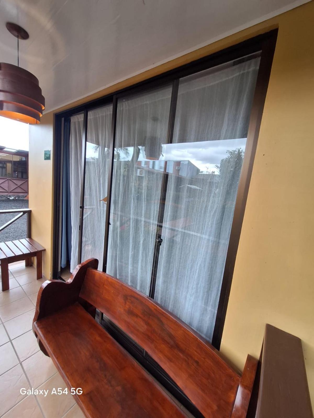 Iris Arenal Hotel La Fortuna Luaran gambar